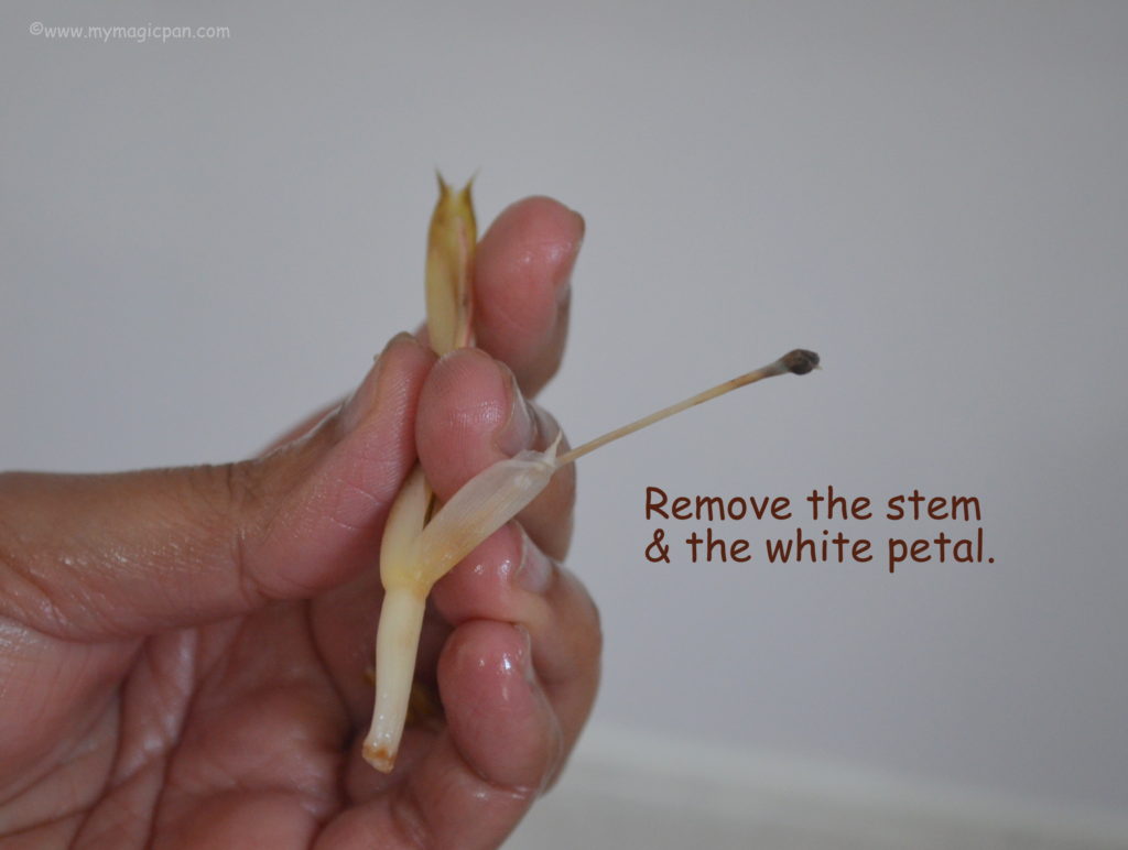 How to clean Vazhaipoo Banana Flower